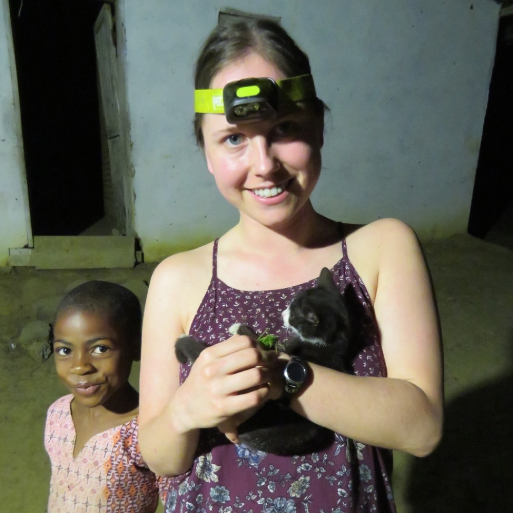 Meet your Posher, Liz